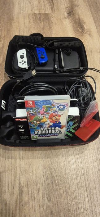 Vendo nintendo switch oled