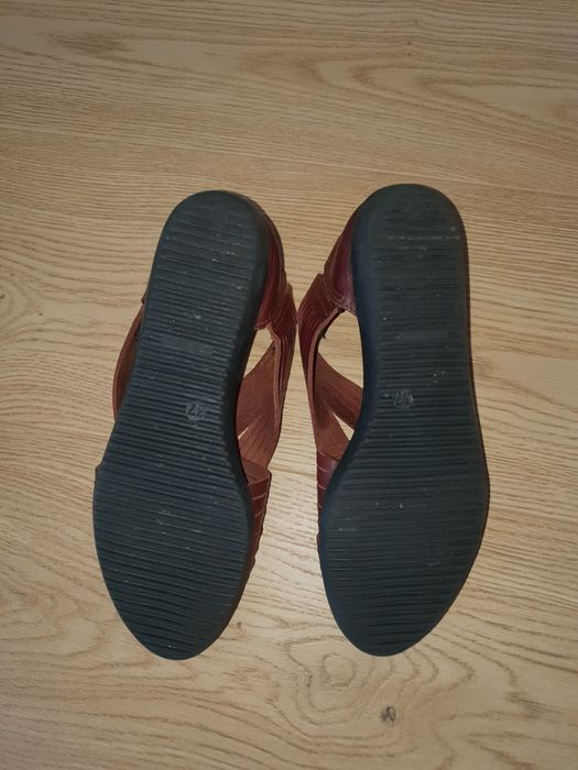 Sandały skórzane r 37- max 23,5cm