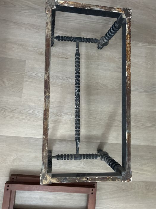 2 conjuntos de Pernas de mesa