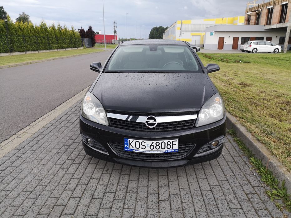 Opel Astra GTC 1.3 CDTI 2010r.