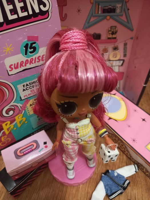 Лялька LOL omg Tweens Cherry
