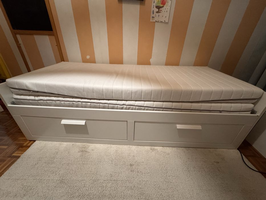 Cama ikea BRIMNES com 2 colchões incluidos