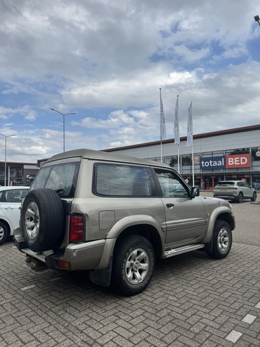 Джип .jeep 4*4 Позашляховик