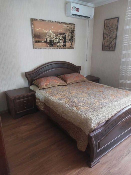 Здається будинок по вул Новосінна 4 кімнати 17000грн ліч