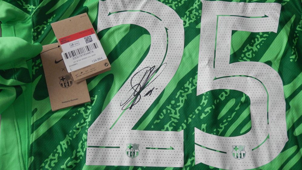 Koszulka Wojciecha Szczęsnego FC Barcelona z WŁASNORĘCZNYM autografem