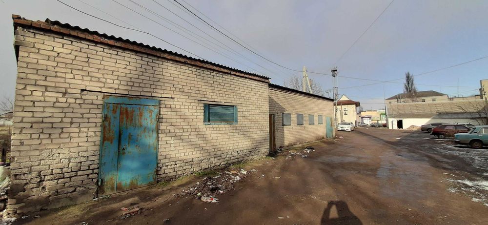 Оренда складів 24 м2, 25 м2, 51 м2, м. Апостолове, вул. Центральна, 49