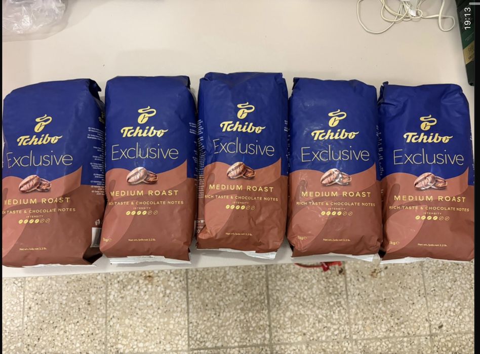 5 sztuk Kawa ziarnista Tchibo Exclusive Medium Roast 1 kg średnio palona
