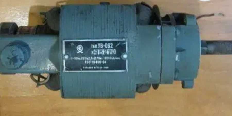 электродвигатель высокооборотный 220вольт  7000 об\мин