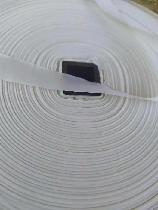 Лента маркировочная резная, белого цвета.цена за бобину.