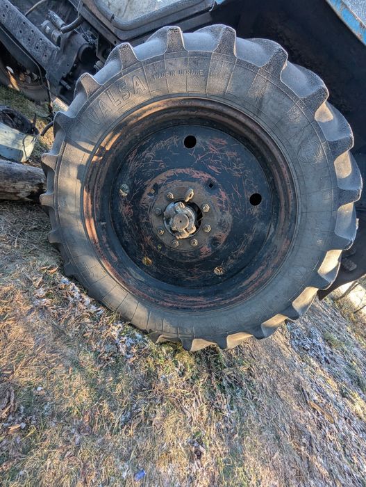 Диски МтЗ резина на запас колеса коло резина скат покришка МТЗ ЮМЗ Т40