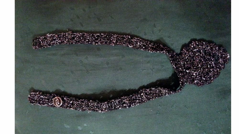 Naszyjnik damski szydełkowany