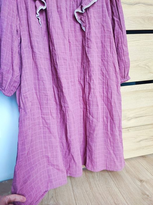 Śliczna liliowa rozkloszowana sukienka plus size falbanki oversize