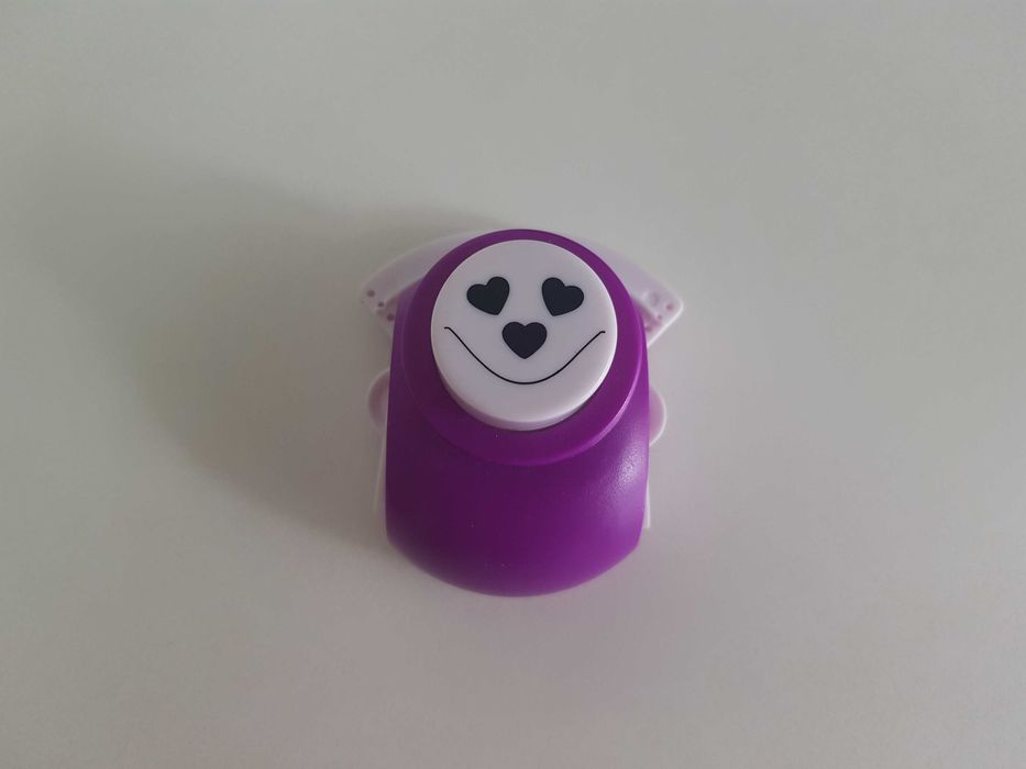 Дырокол Смайл. Елочка. Металлический режущий штамп.