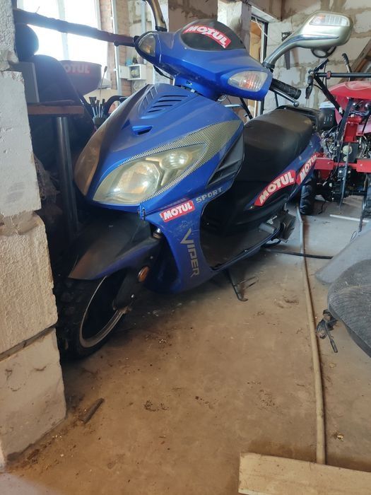 Мопед мото скутер  VIPER STORM 150