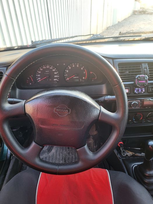 Продам Нісан Альмеру