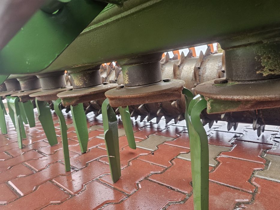 Agregat brona aktywna Amazone KE 303