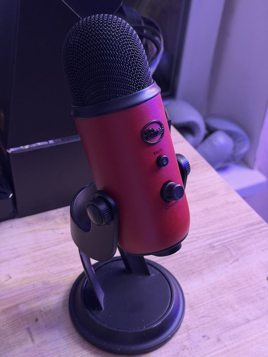 Мікрофон Blue yeti
