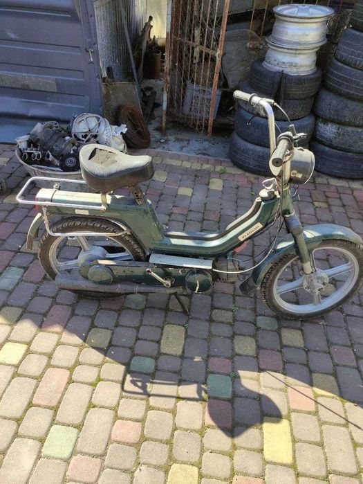Мопед Piaggio находу