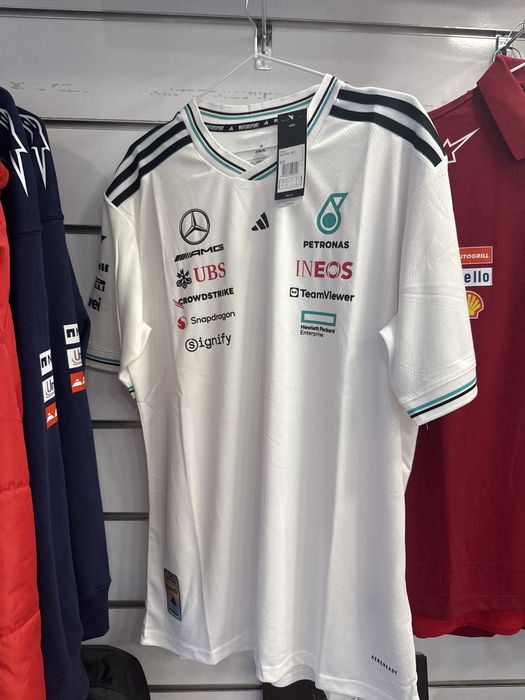 Polos e T-shirts AMG Petronas