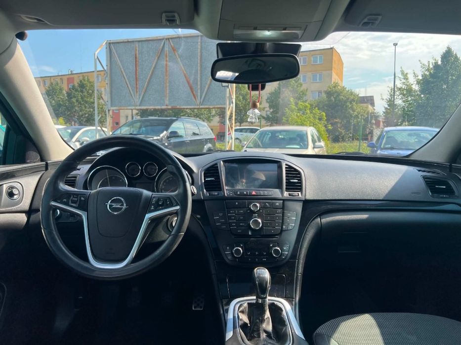 OPEL INSIGNIA 2.0 160KM 2010r • KLIMA • HAK • grzane fotele • tempomat