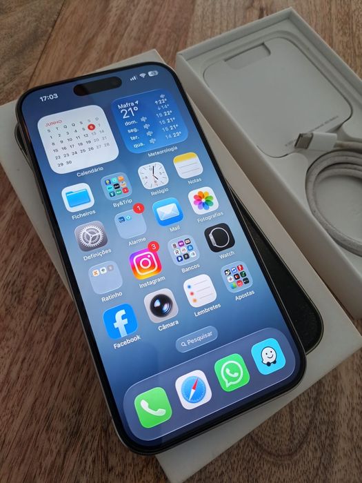 Iphone 15 pro excelente estado
