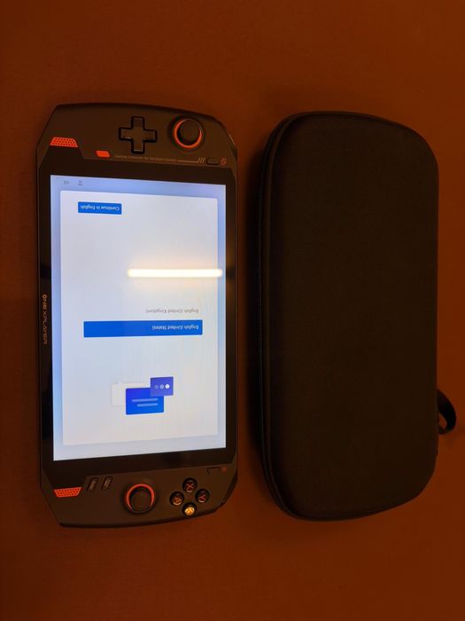 Konsola przenośna Onexplayer 1S | Stan BDB | Etui | 8.4" PC Handheld
