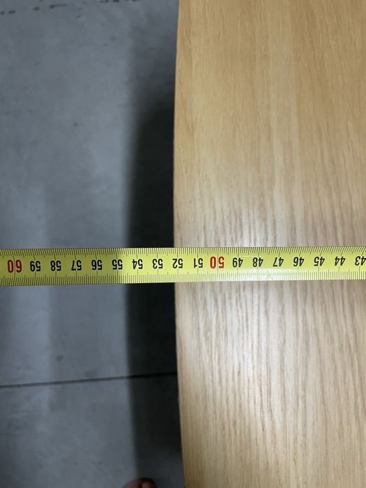 Secretária com gaveta