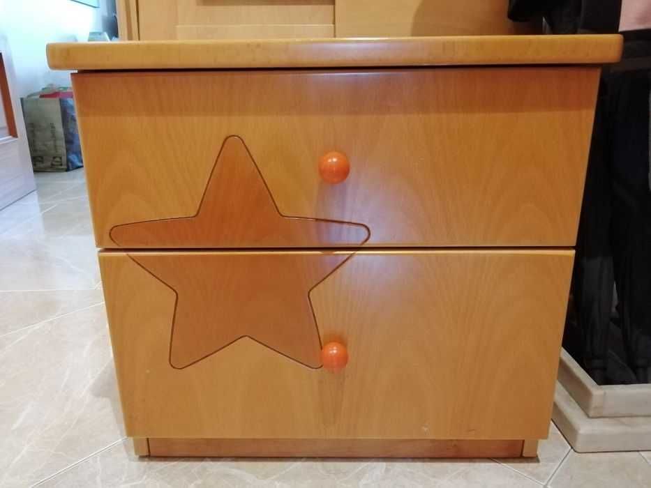 Vendo Cama Evolutiva em excelente estado