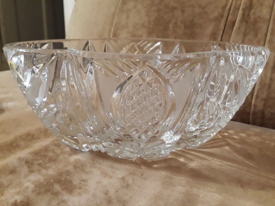 Салатница , конфетница,фруктовница хрустальна