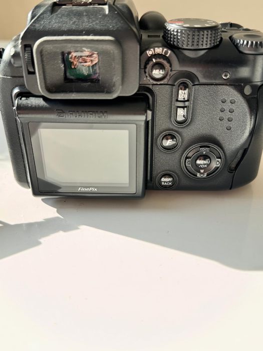 Aparat FujiFilm 9.0