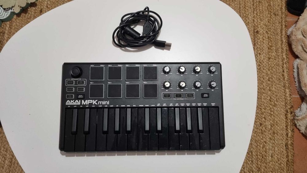 Vendo AKAI Professional MPK Mini MK3