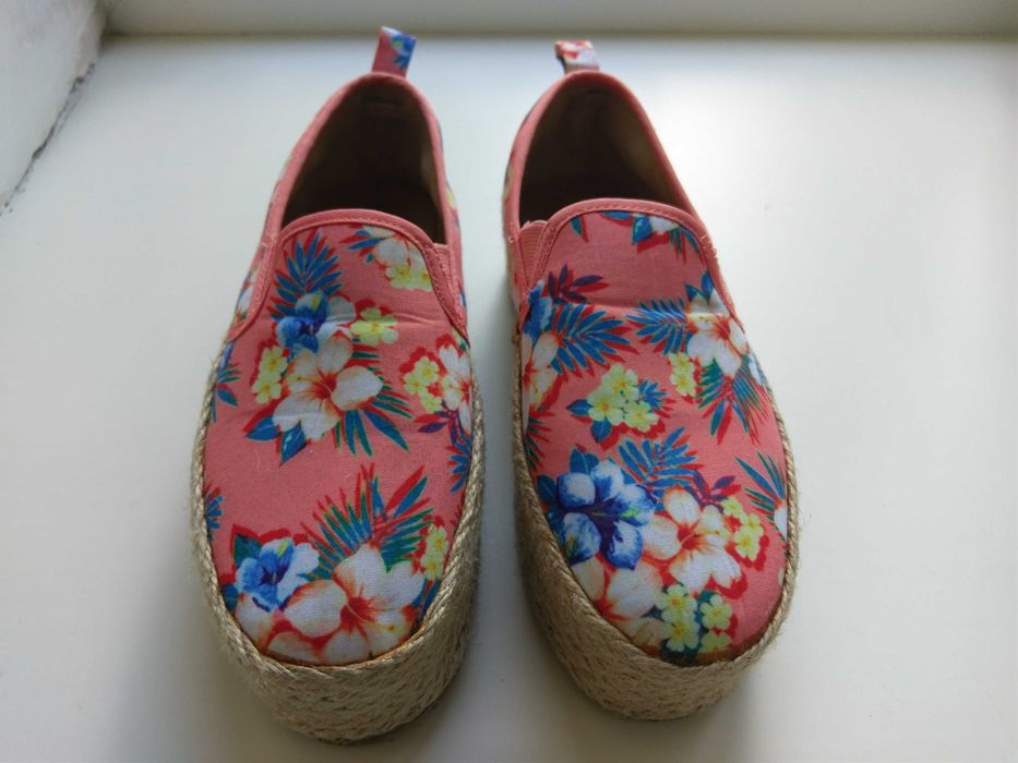 Женские эспадрильи Atmosphere на танкетке