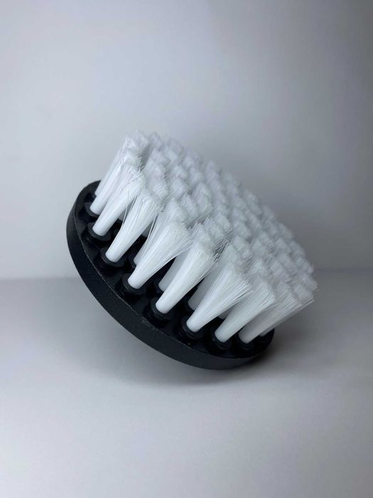 Щітка - насадка на дриль пластикова, діаметр 10 см.