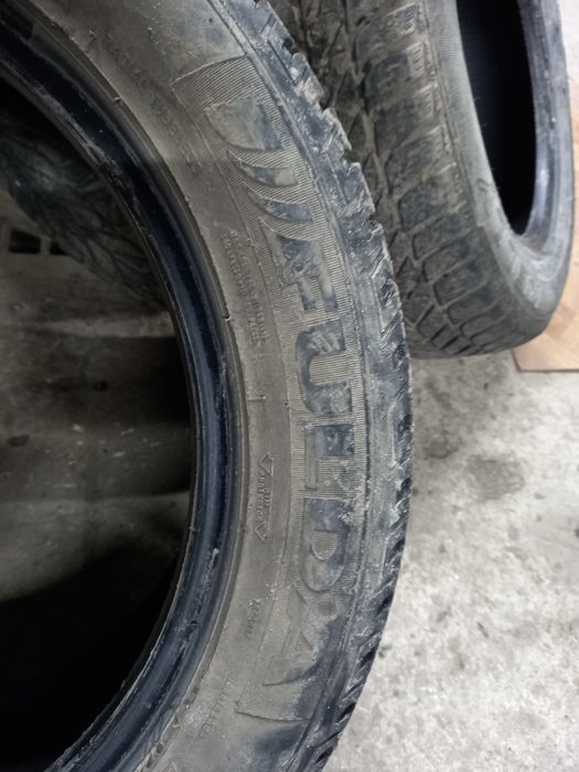 Продам шины 215 55 17 Фулда
