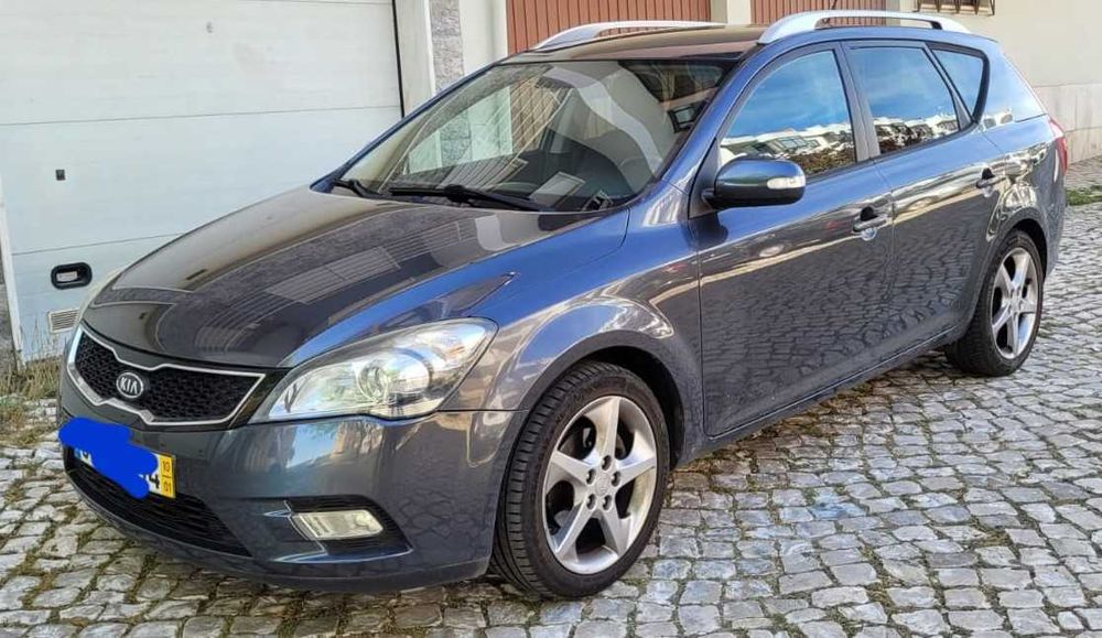 KIA Ceed SportyWagon 1.6 (2010)