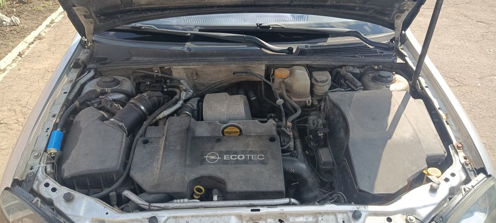 Опель Вектра с 2004 рік