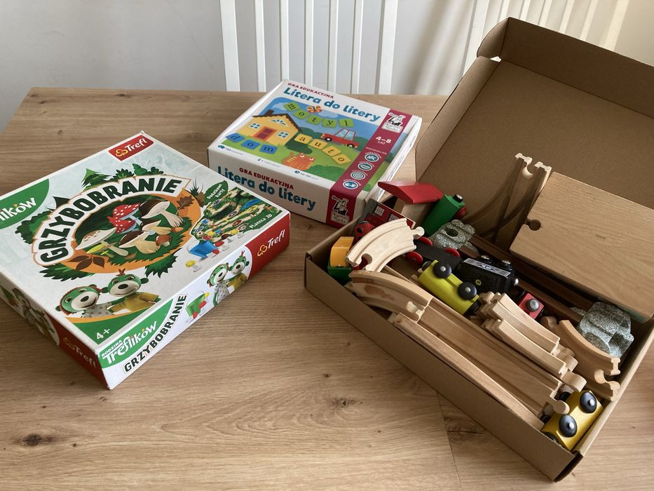 Kolejka drewniana i gry planszowe