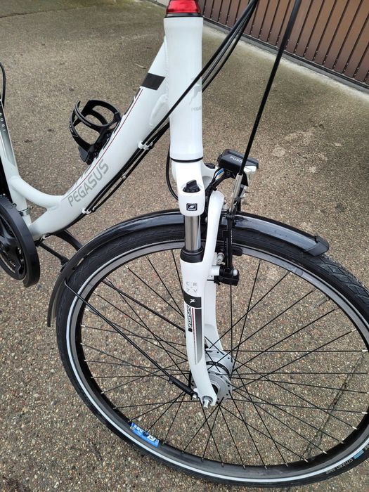 Rower Pegasus Solero SL  White  Nexus  Suntour  rozm. 50  IDEALNY