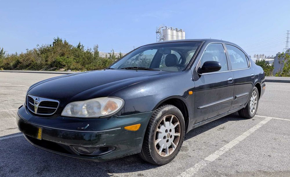 Nissan Maxima QX V6 2.0