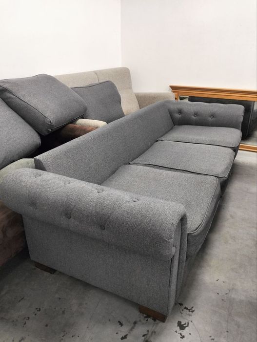 Великий стильний диван (255 см) у відмінному стані / Сірий текстиль