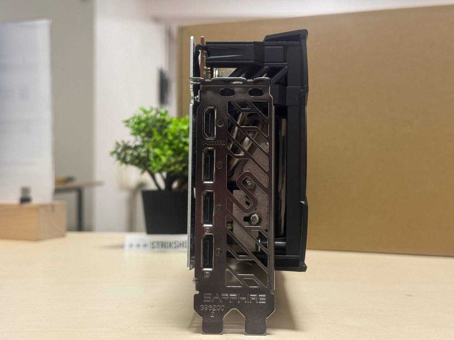 Відеокарта Sapphire AMD Radeon RX 6950 XT 16GB Nitro+  FR + Гарантія 6 місяців!