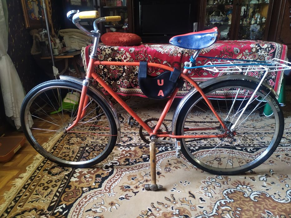 Продам  ретро витнажный велосипед арленок 80 г.в. Латвия