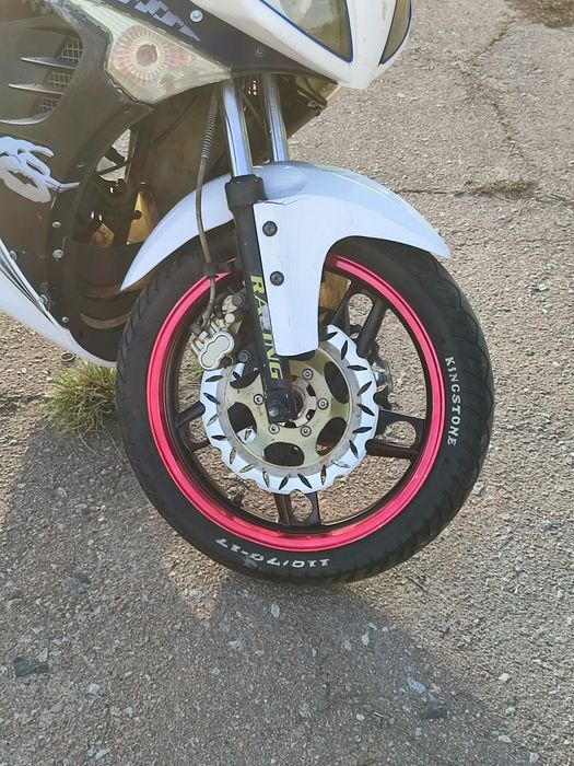 Продам мотоцикл 200 кубов Ventus