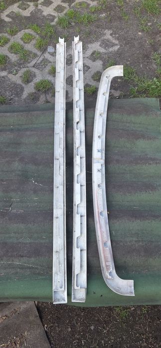 Listwy maskujące szyberdach Peugeot 205