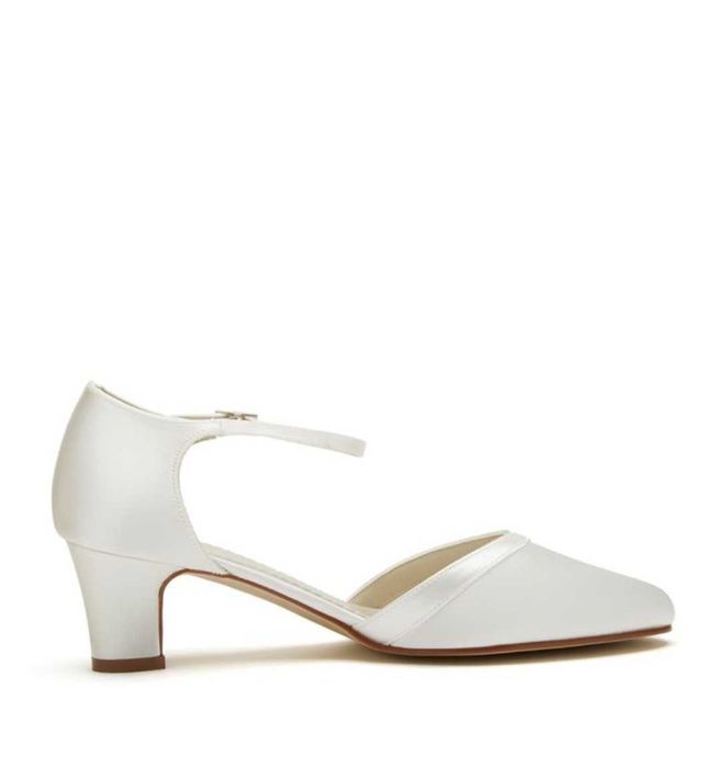 Czółenka ślubne, r. 40