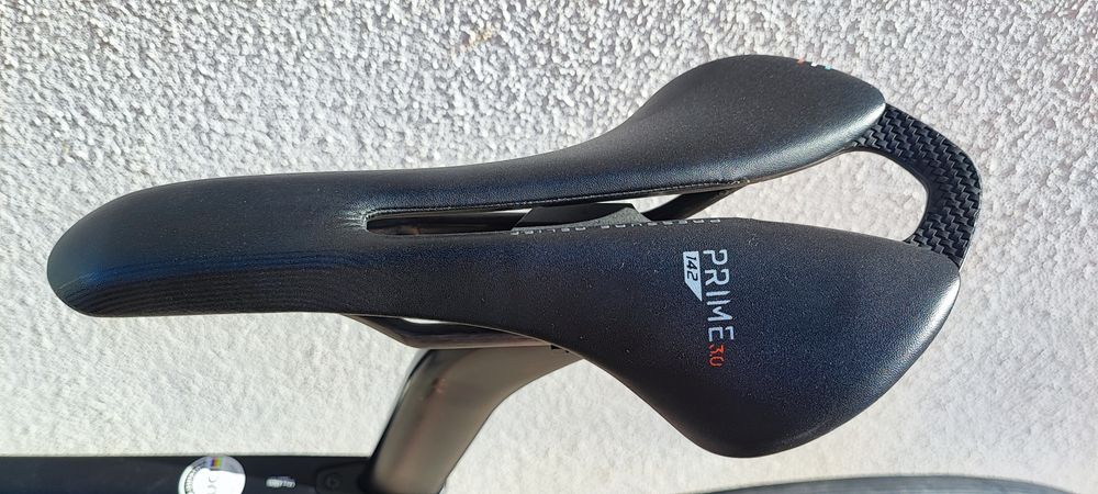 Pinarello Prince SRAM RED Etap com Potenciometro
