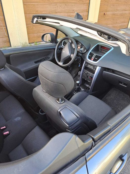 Peugeot 207CC idealny kabriolet na lato