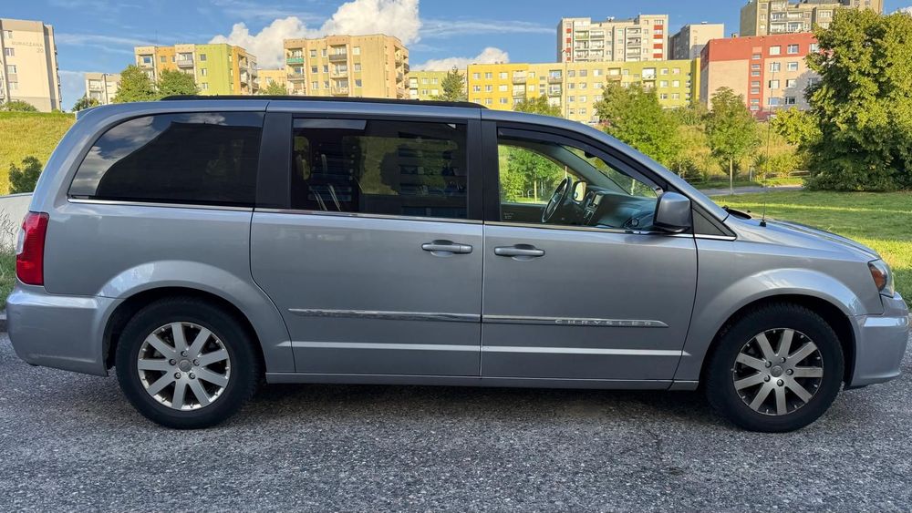 Chrysler Town & Country