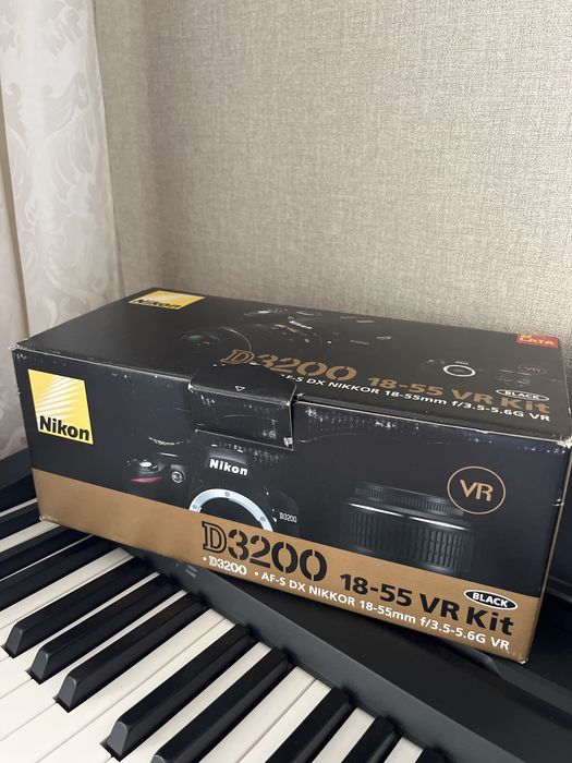 Nikon - アラバン　Ｄ3200 18-55 VRkit ᐉ Фотоаппарат Nikon D3200 Kit 18-55 VR II red • Купить в