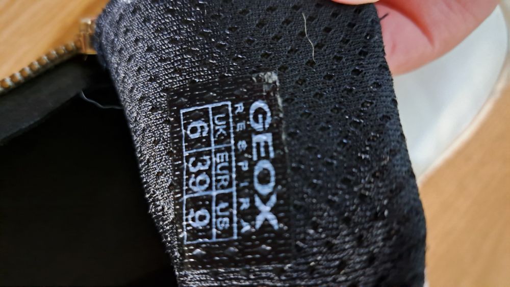 Ténis da GEOX 
Em ótimo estado, usado